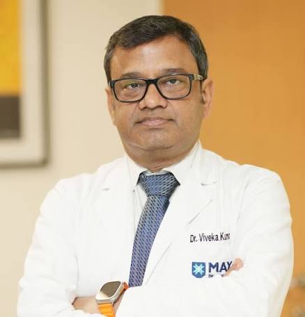 Dr Viveka